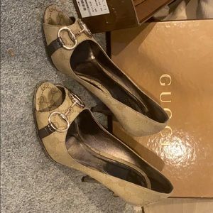 Gucci shoes/ pumps